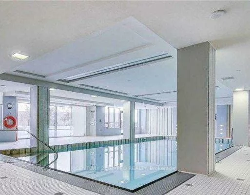7161, Yonge, Grandview, Markham