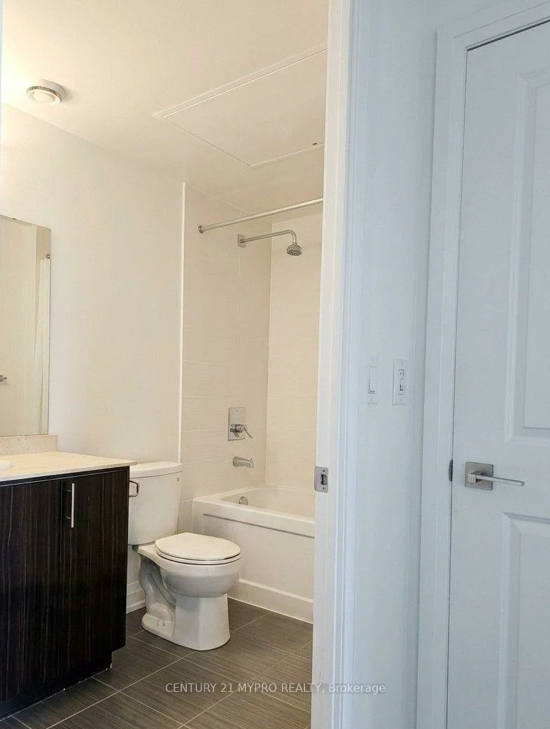 7161, Yonge, Grandview, Markham