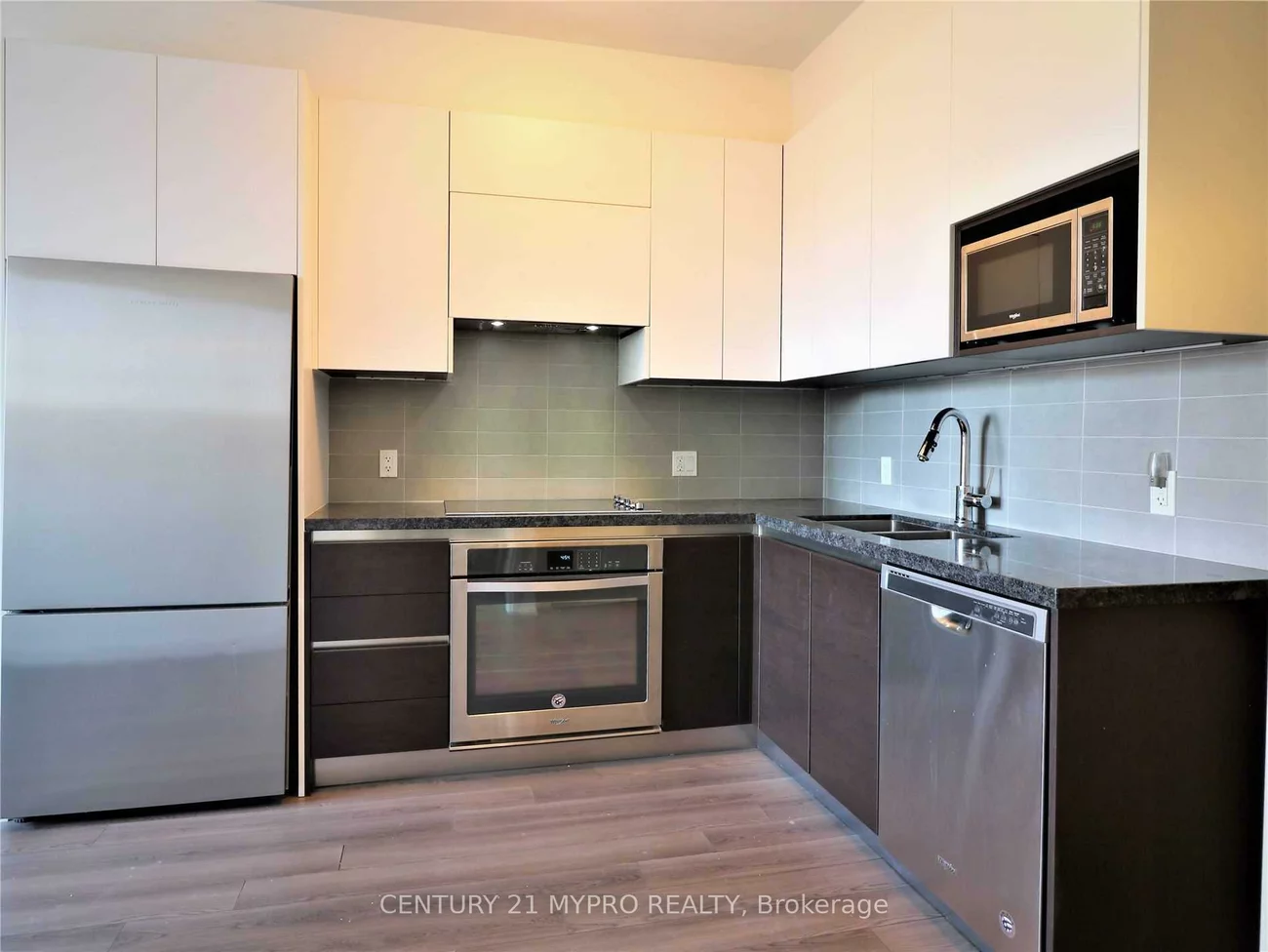 15, Water Walk, Unionville, Markham