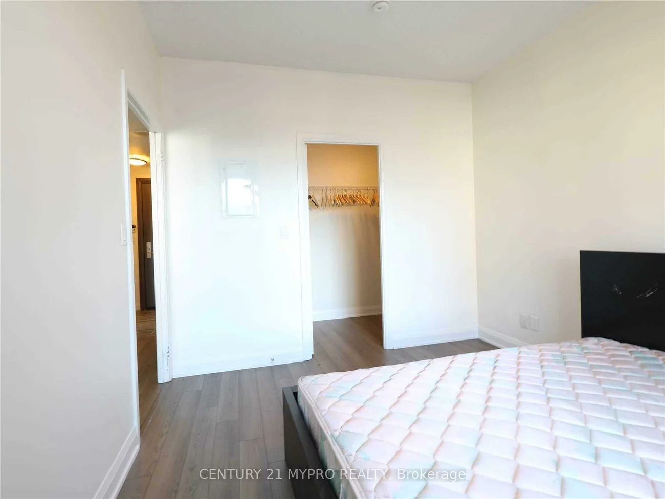 15, Water Walk, Unionville, Markham