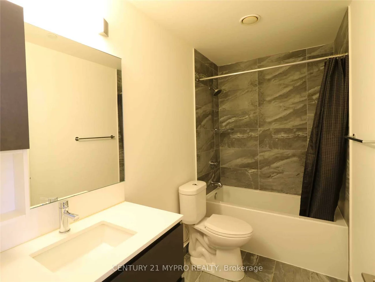 15, Water Walk, Unionville, Markham