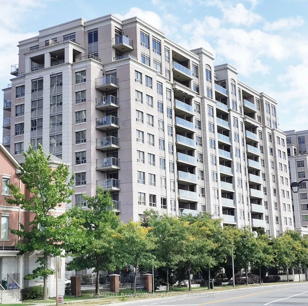 37, Galleria, Commerce Valley, Markham
