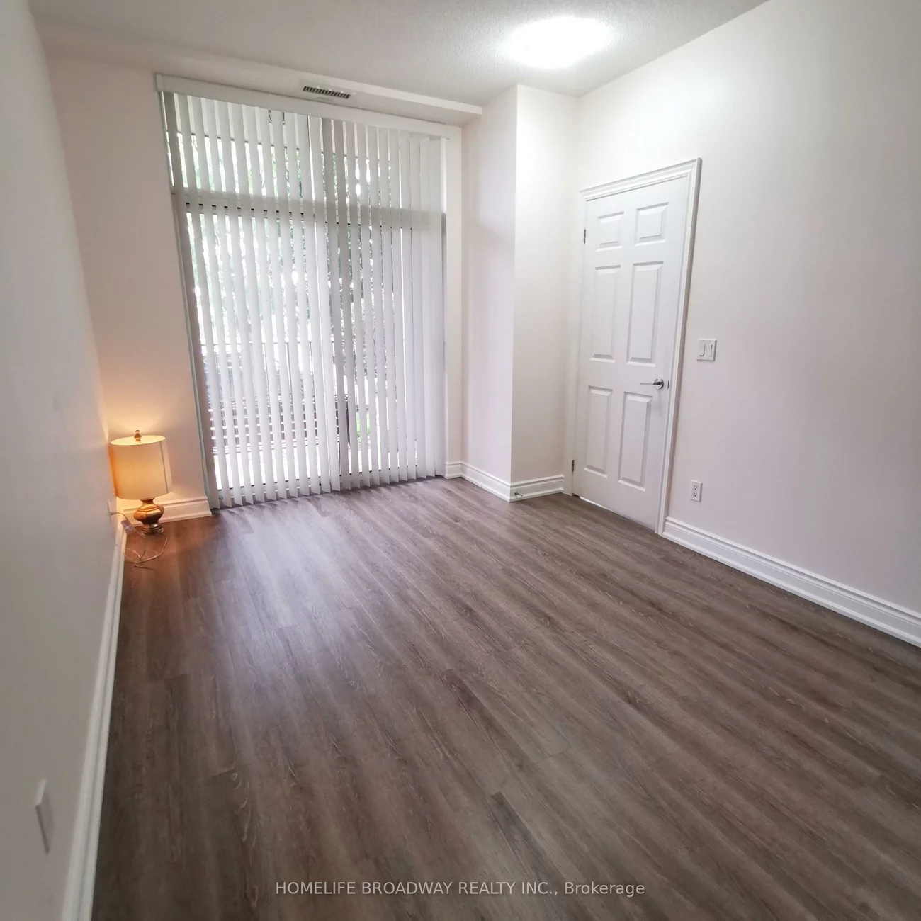 37, Galleria, Commerce Valley, Markham
