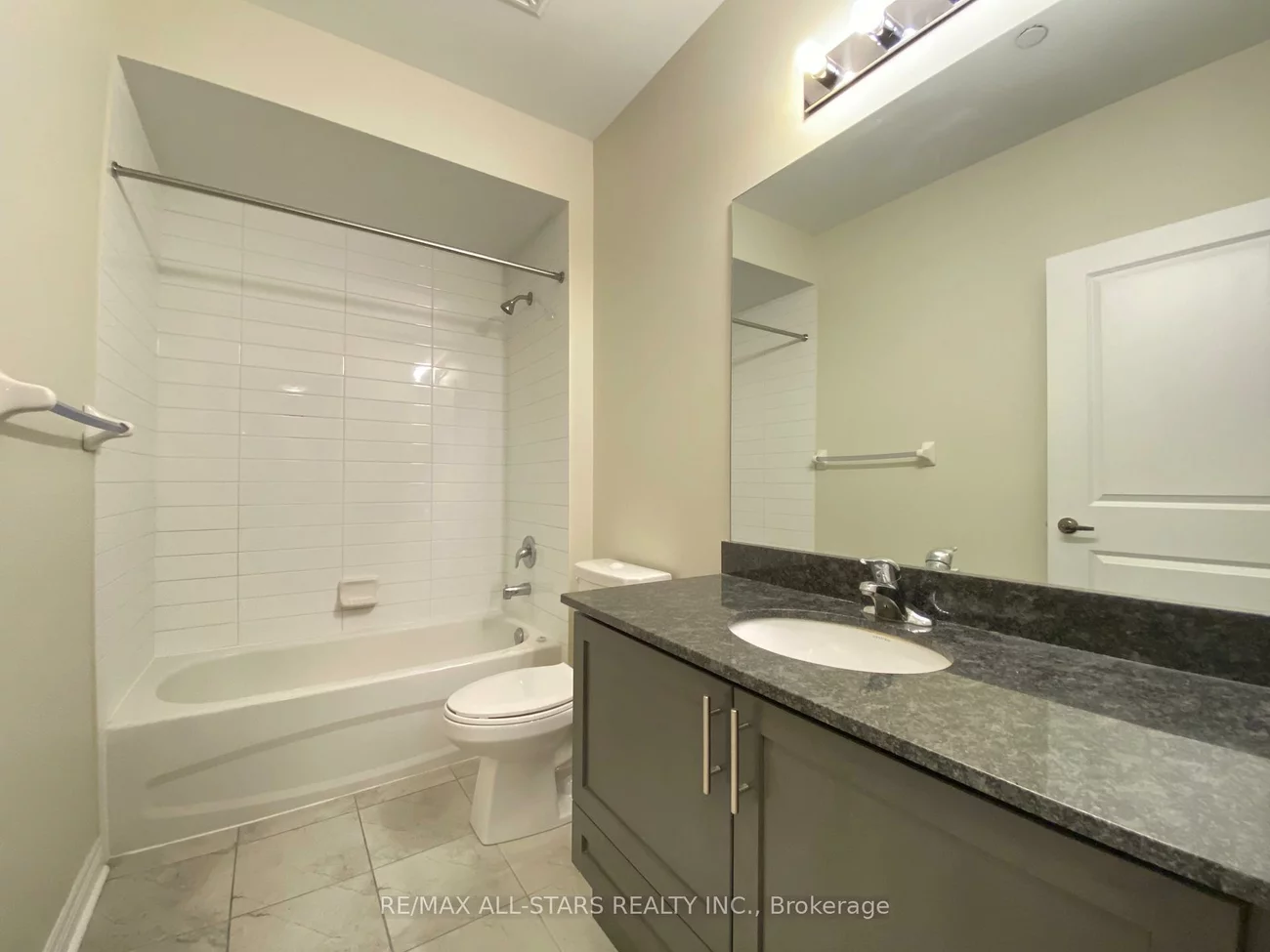39, New Delhi, Cedarwood, Markham