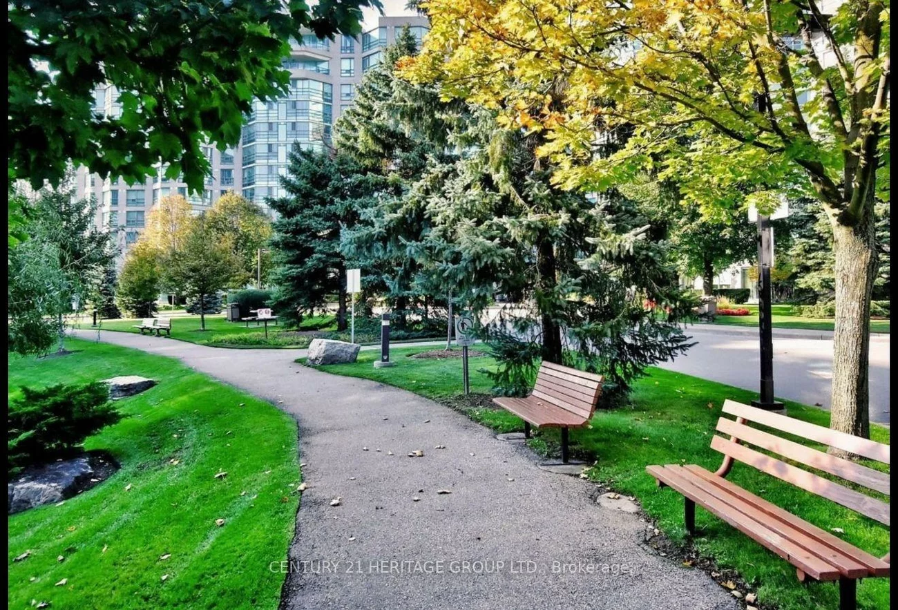7805, Bayview, Aileen-Willowbrook, Markham
