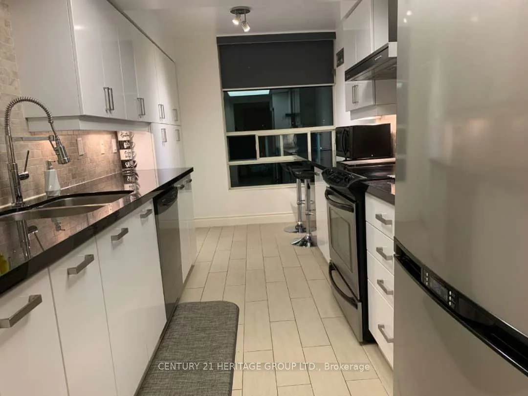 7805, Bayview, Aileen-Willowbrook, Markham