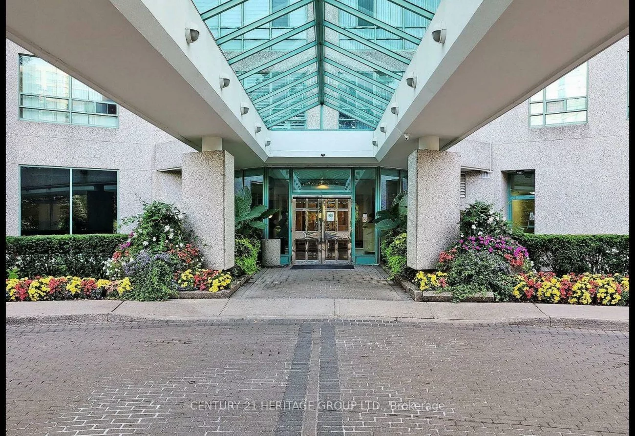 7805, Bayview, Aileen-Willowbrook, Markham