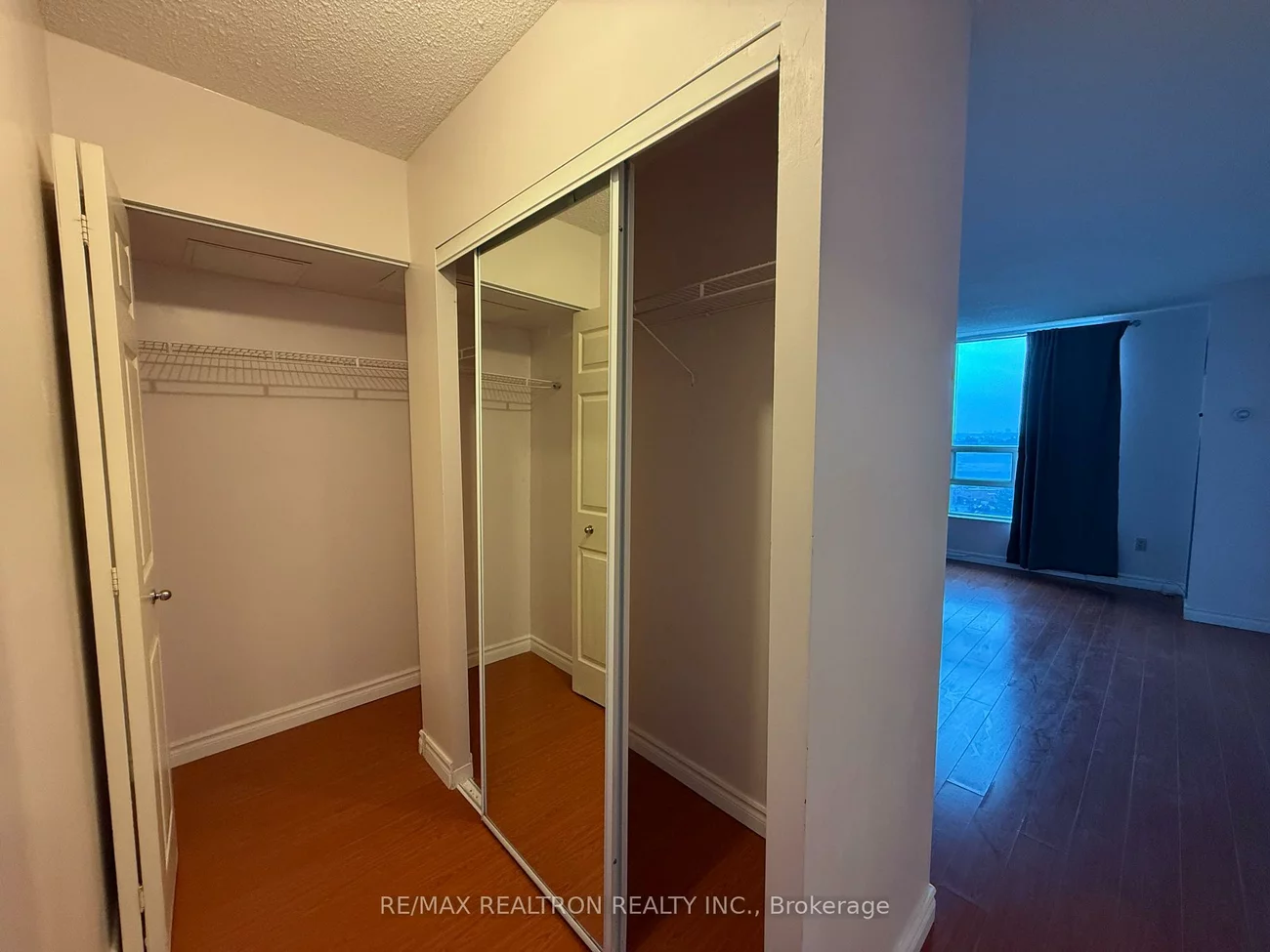 7805, Bayview, Aileen-Willowbrook, Markham
