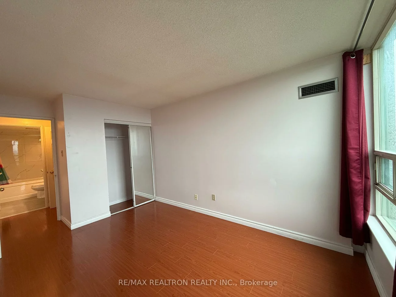 7805, Bayview, Aileen-Willowbrook, Markham