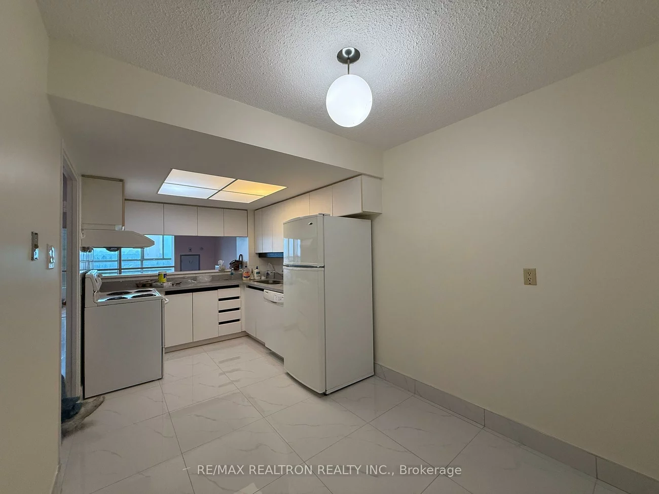 7805, Bayview, Aileen-Willowbrook, Markham