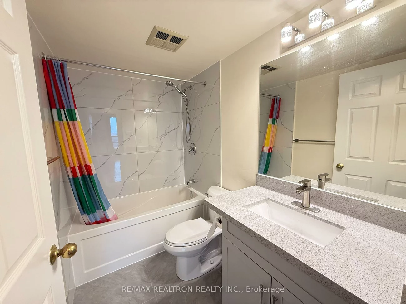 7805, Bayview, Aileen-Willowbrook, Markham