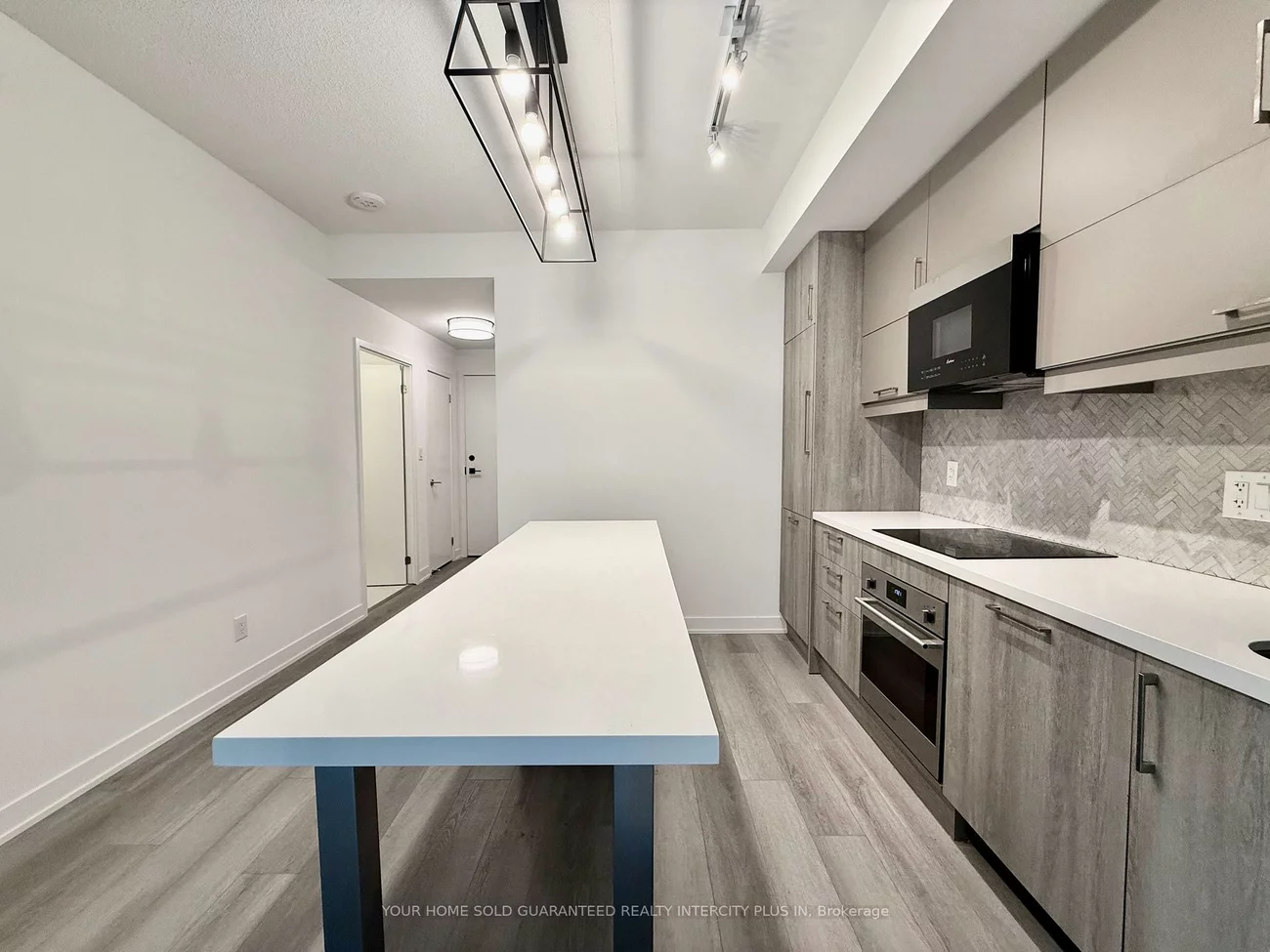 8119, Birchmount, Unionville, Markham