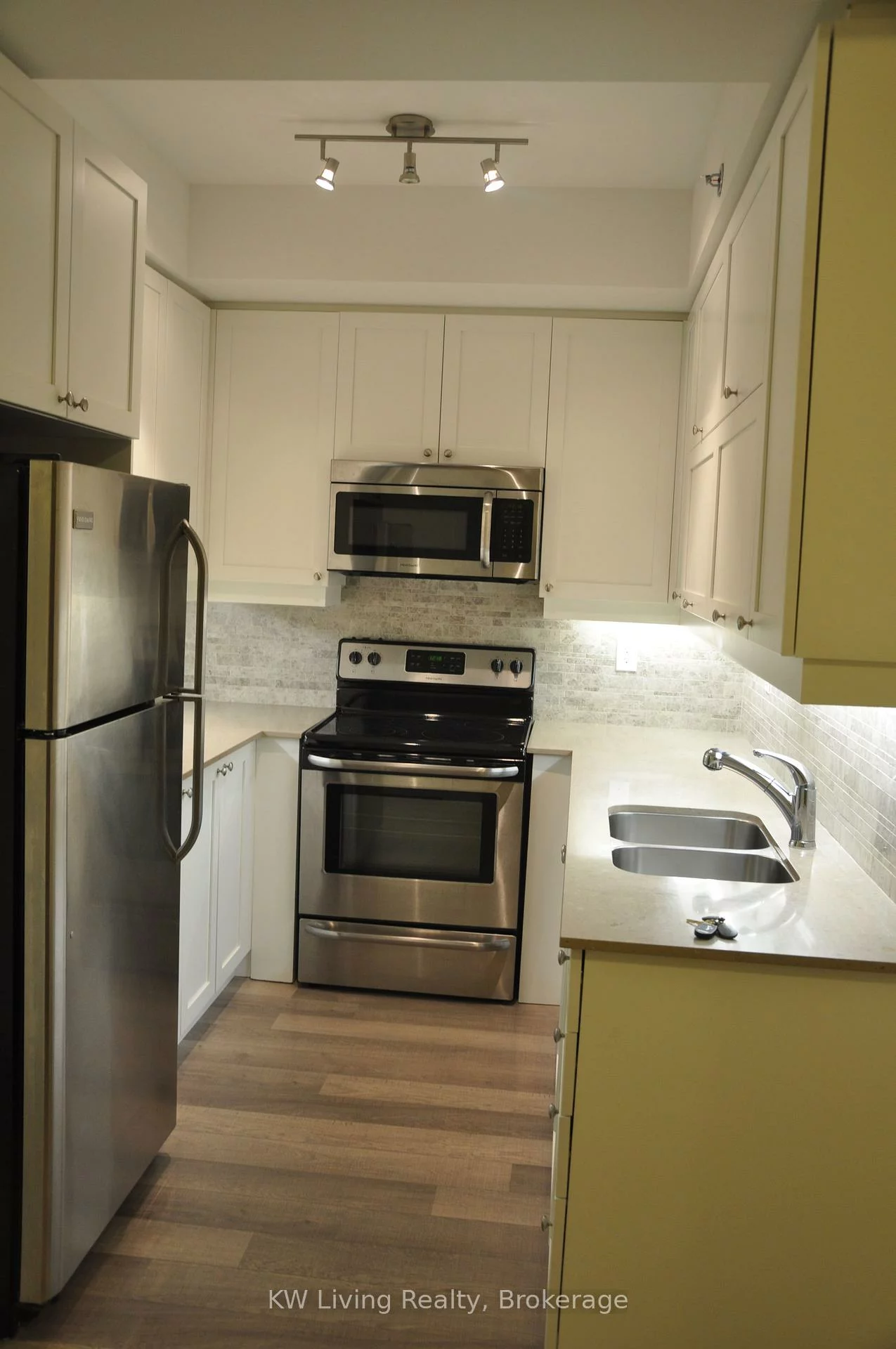28, Prince Regent, Cathedraltown, Markham