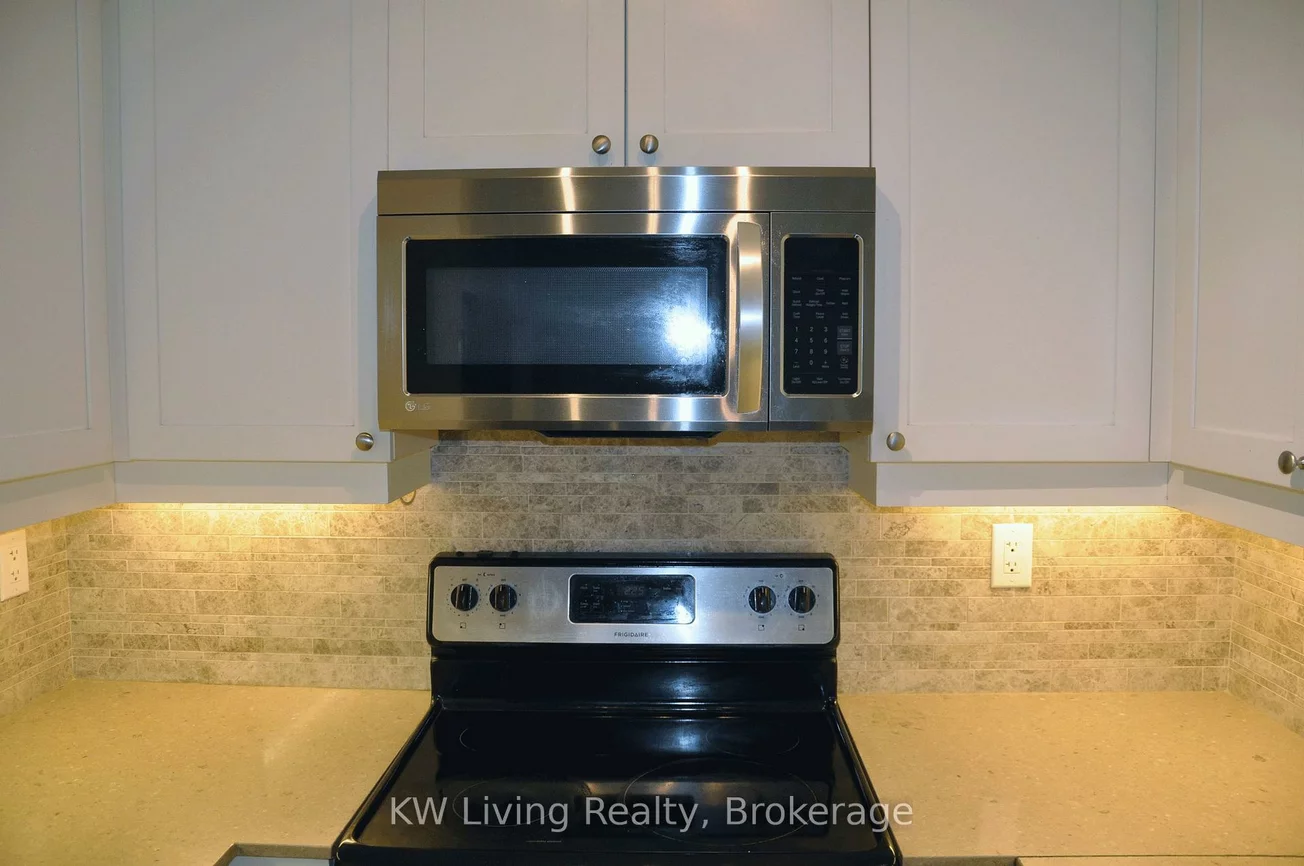 28, Prince Regent, Cathedraltown, Markham