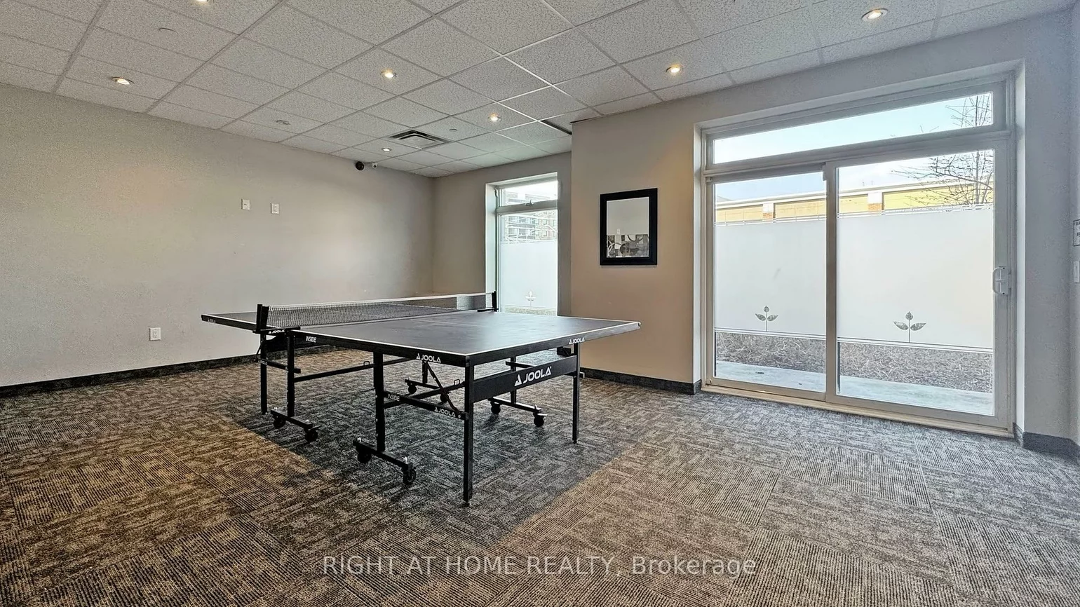 7325, Markham, Cedarwood, Markham