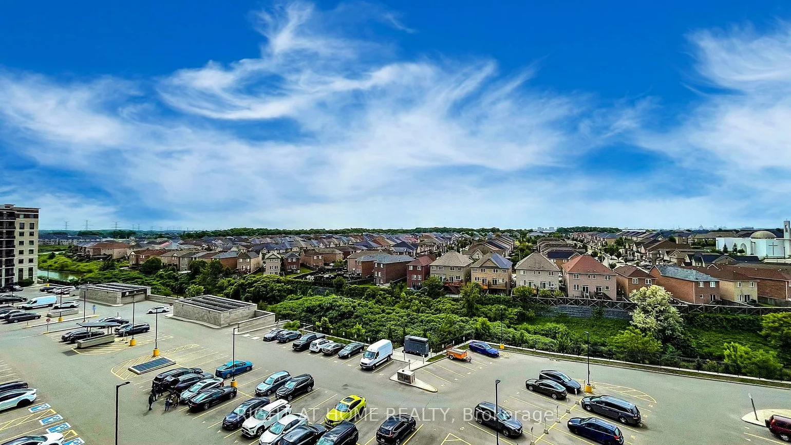 7325, Markham, Cedarwood, Markham