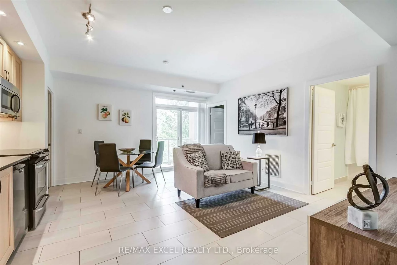 28, Prince Regent, Cathedraltown, Markham