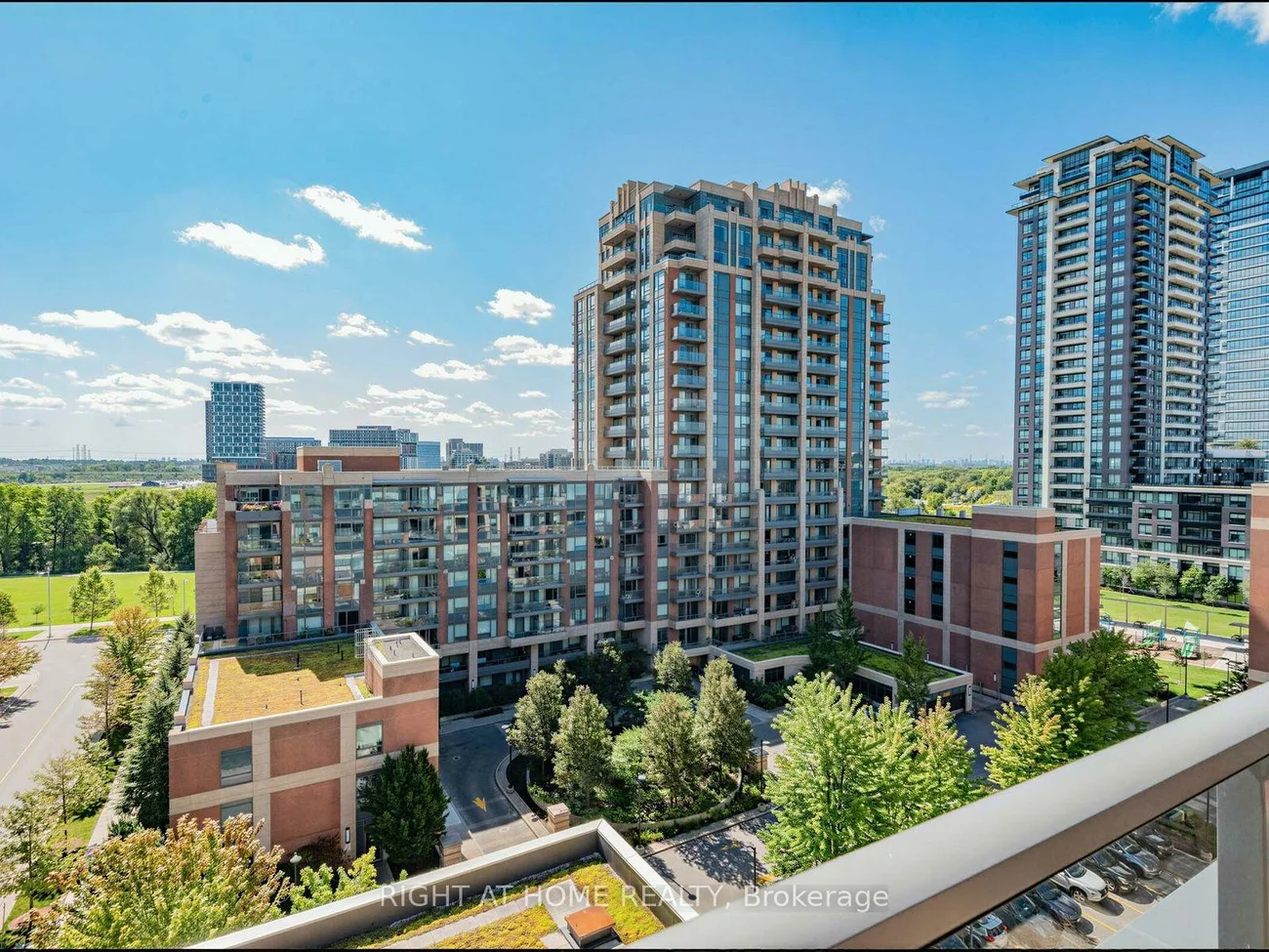 28, Uptown, Unionville, Markham
