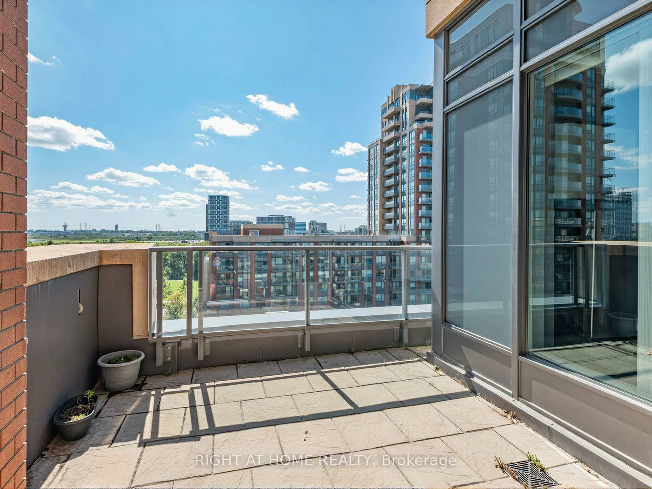 28, Uptown, Unionville, Markham