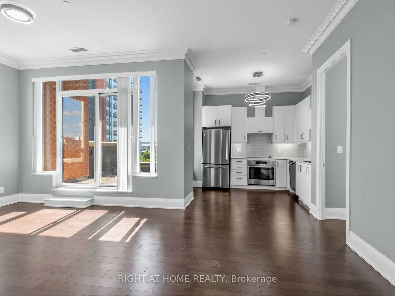 28, Uptown, Unionville, Markham