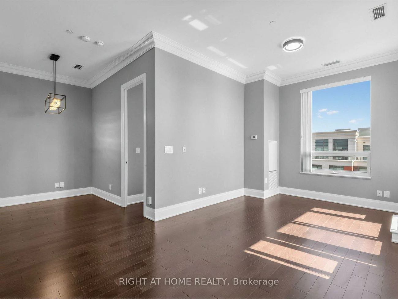 28, Uptown, Unionville, Markham