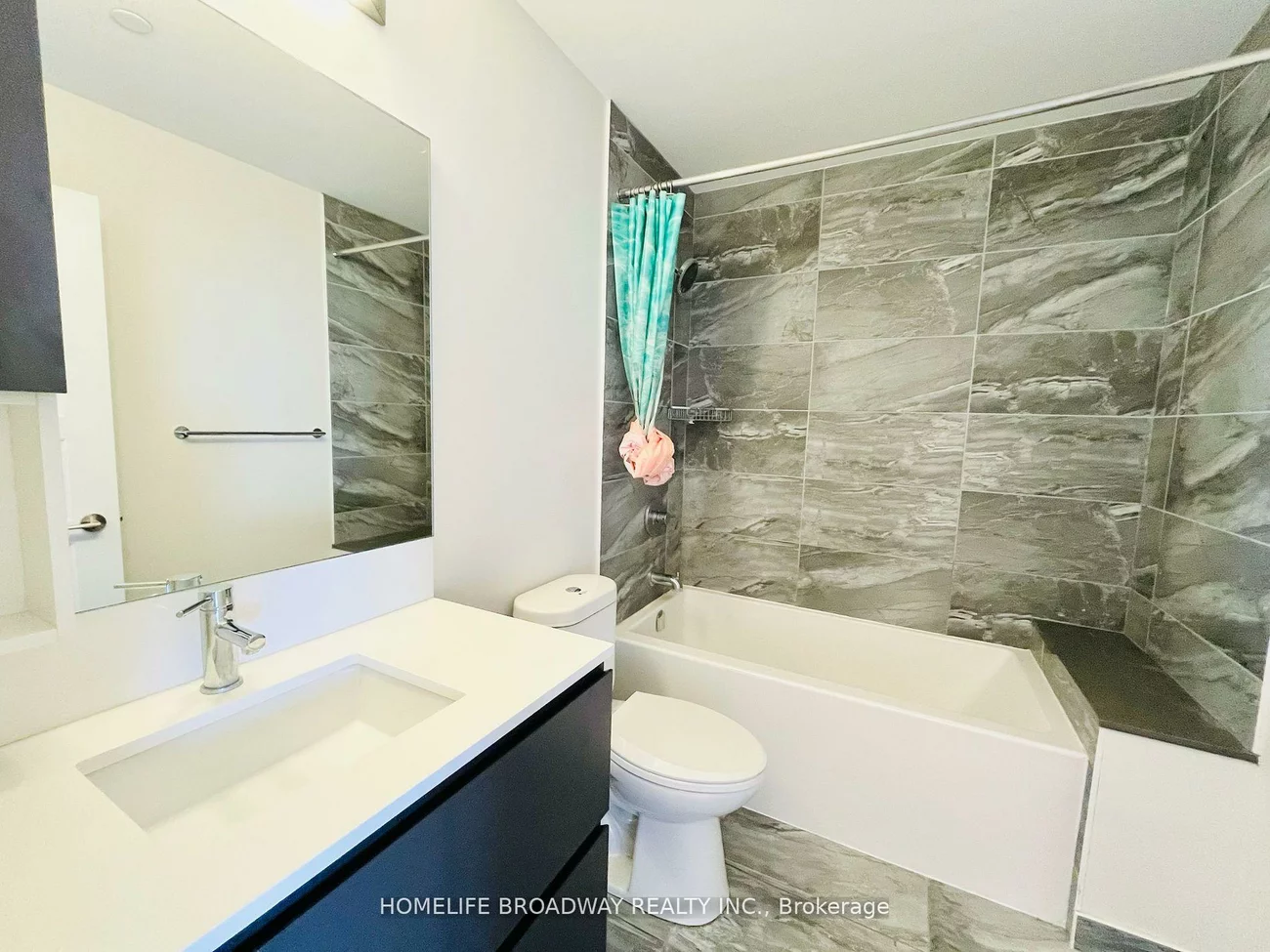 15, Water Walk, Unionville, Markham