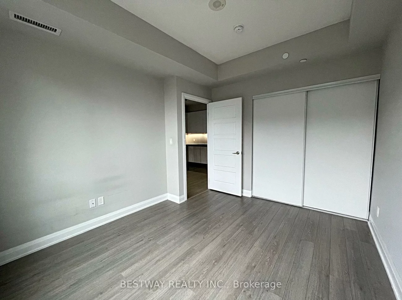 15, Water Walk, Unionville, Markham