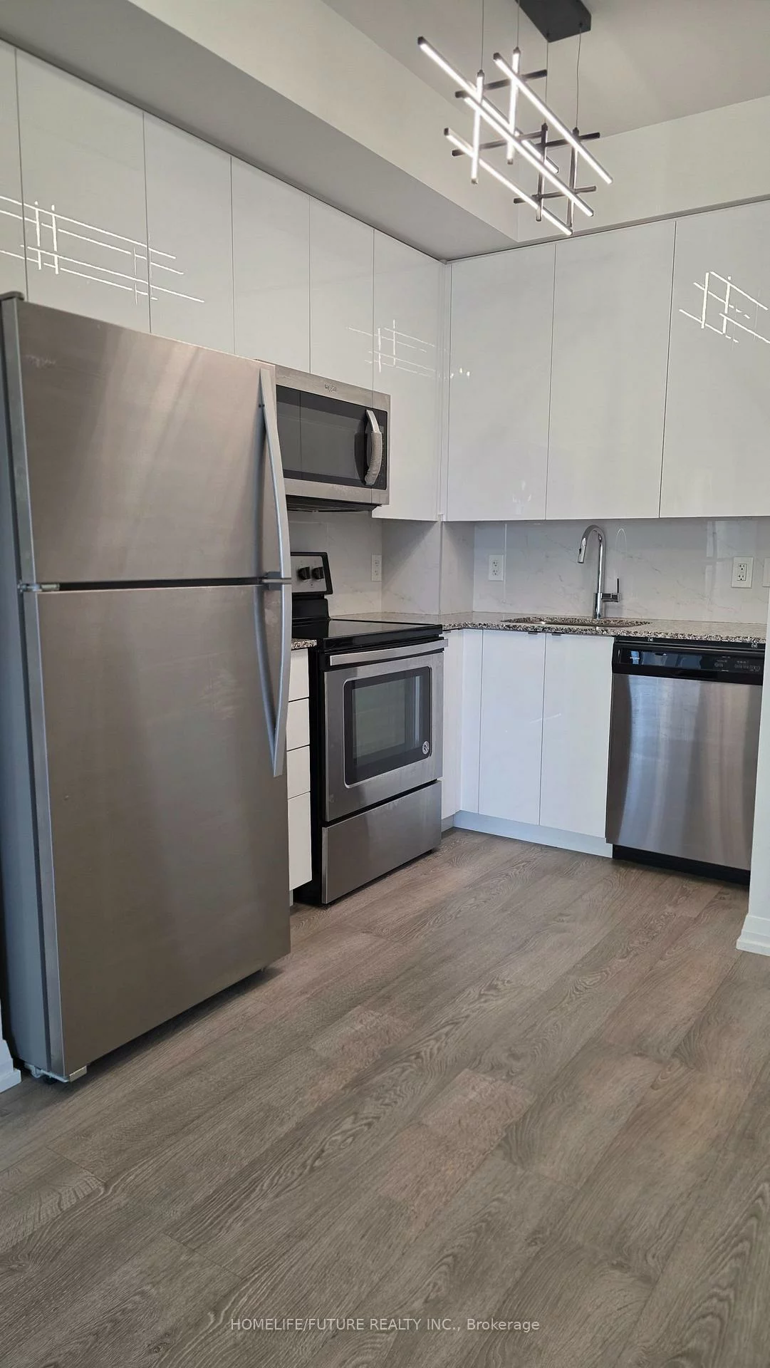 9560, Markham, Wismer, Markham