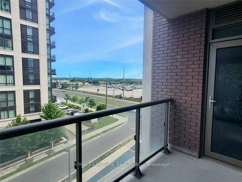 9560, Markham, Wismer, Markham