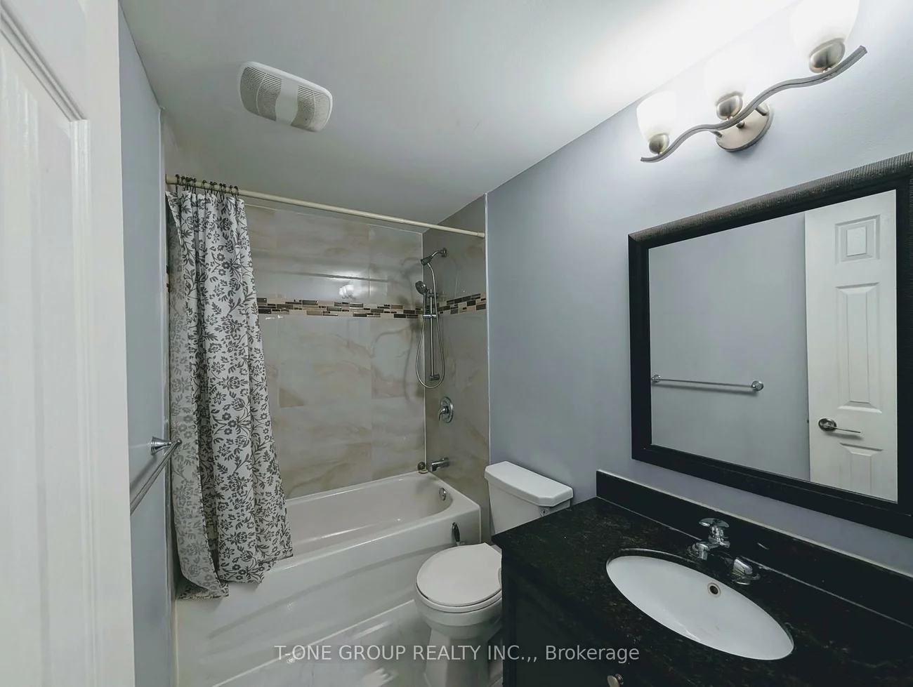 8, Camelot, Markham Village, Markham