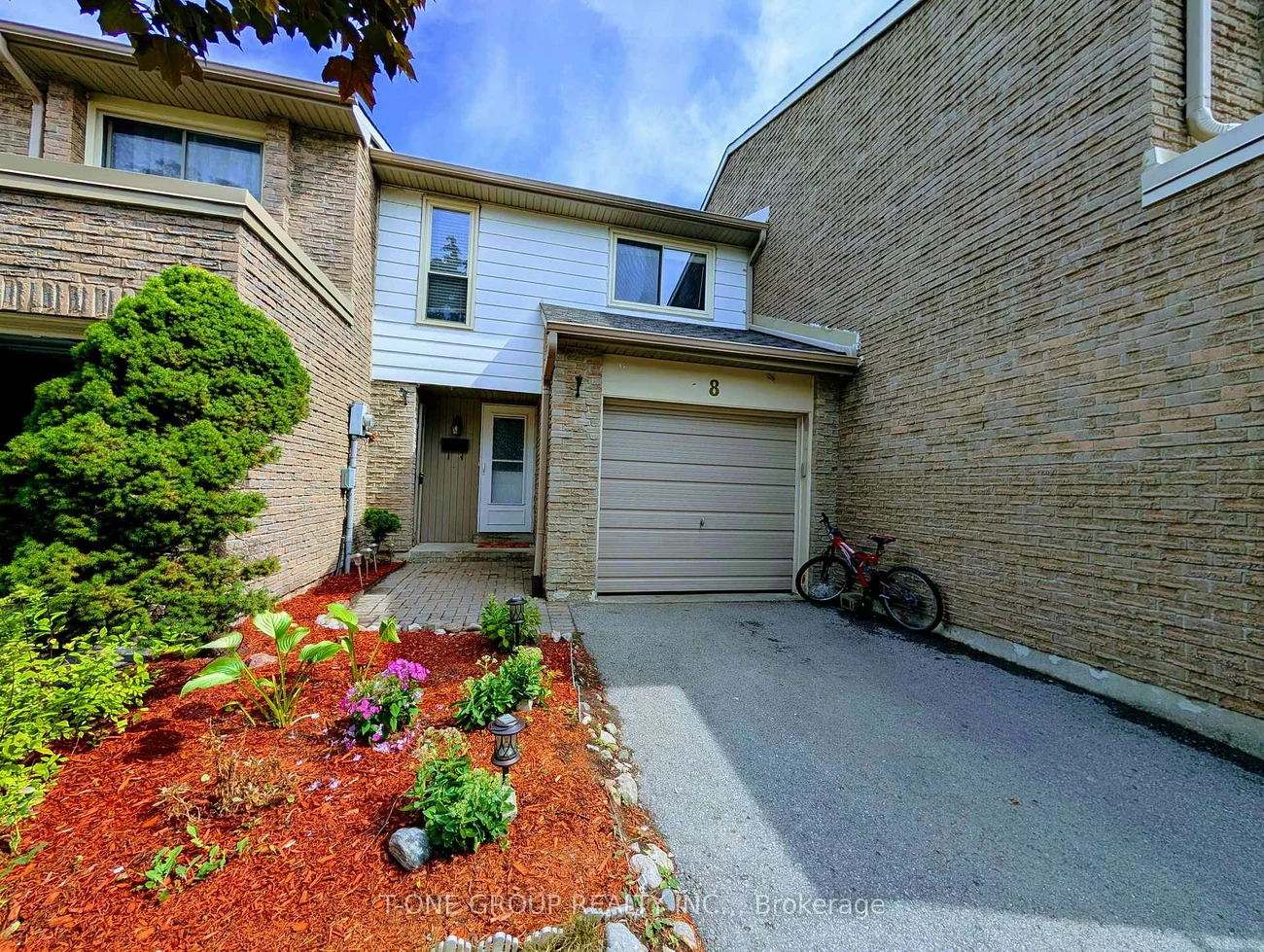 8, Camelot, Markham Village, Markham