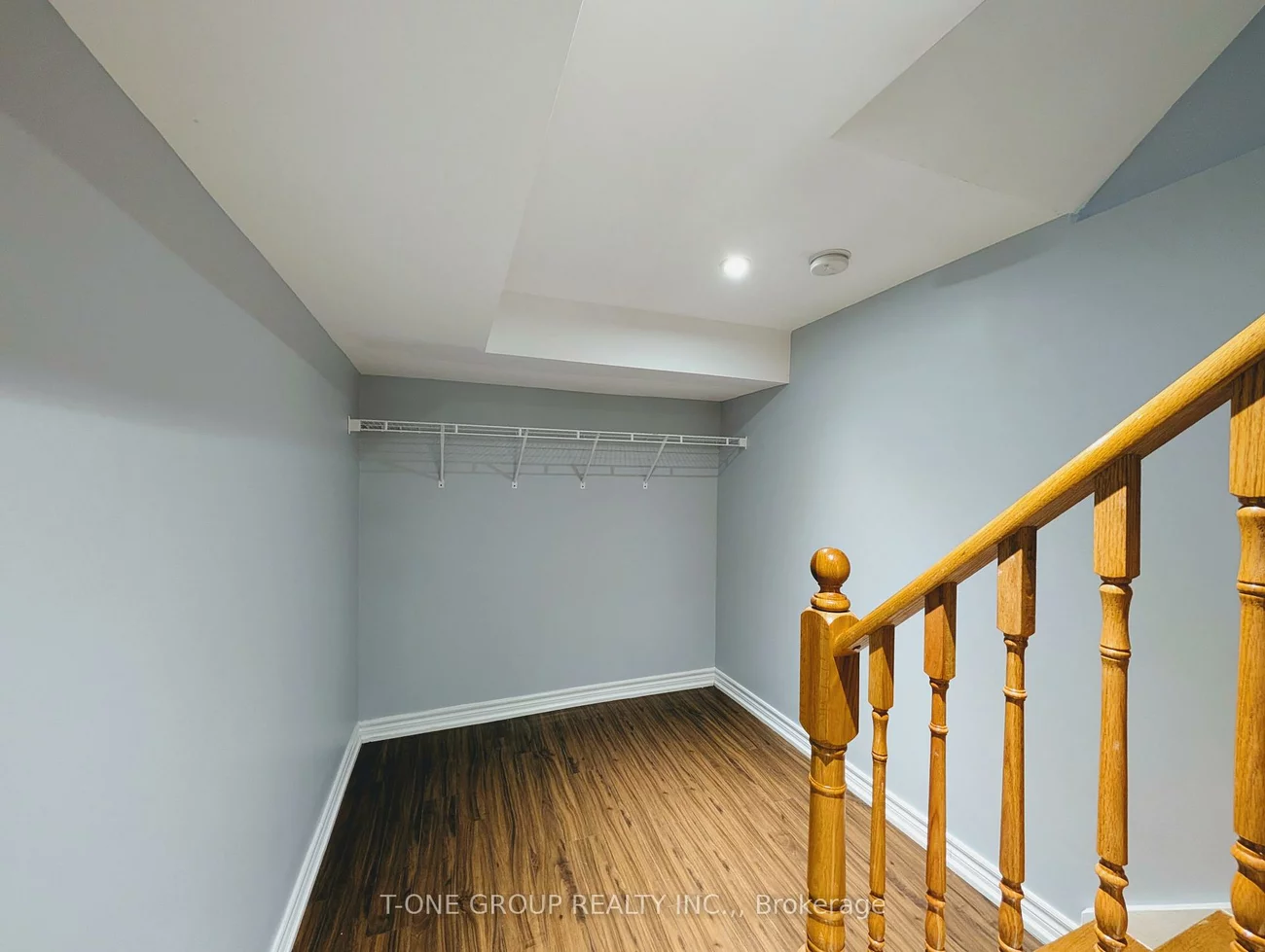 8, Camelot, Markham Village, Markham