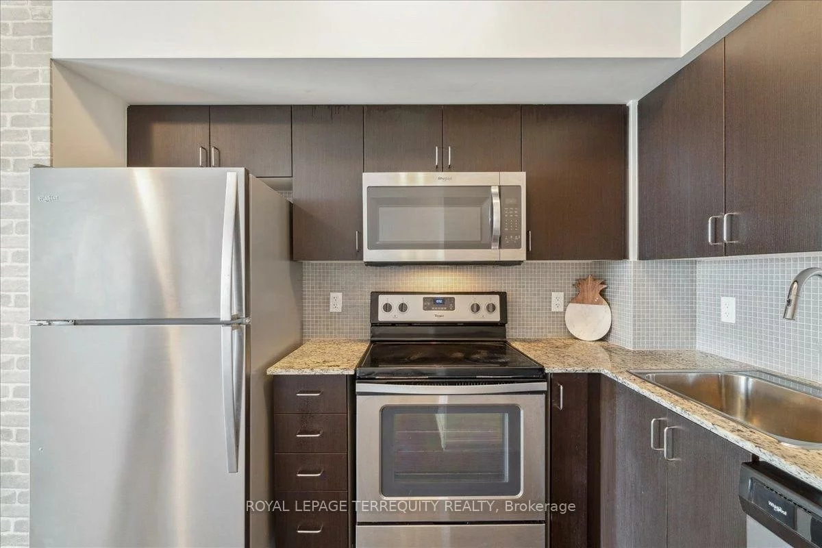 9560, Markham, Wismer, Markham