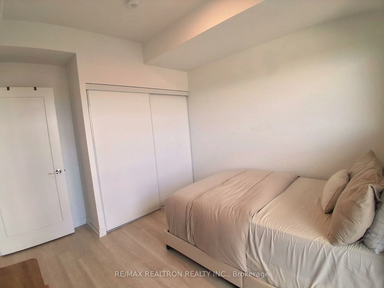 9763, Markham, Greensborough, Markham