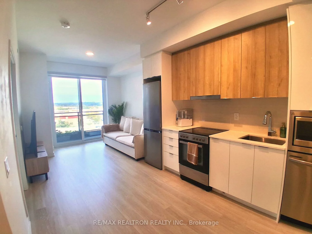9763, Markham, Greensborough, Markham