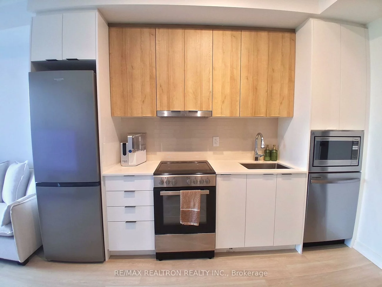 9763, Markham, Greensborough, Markham