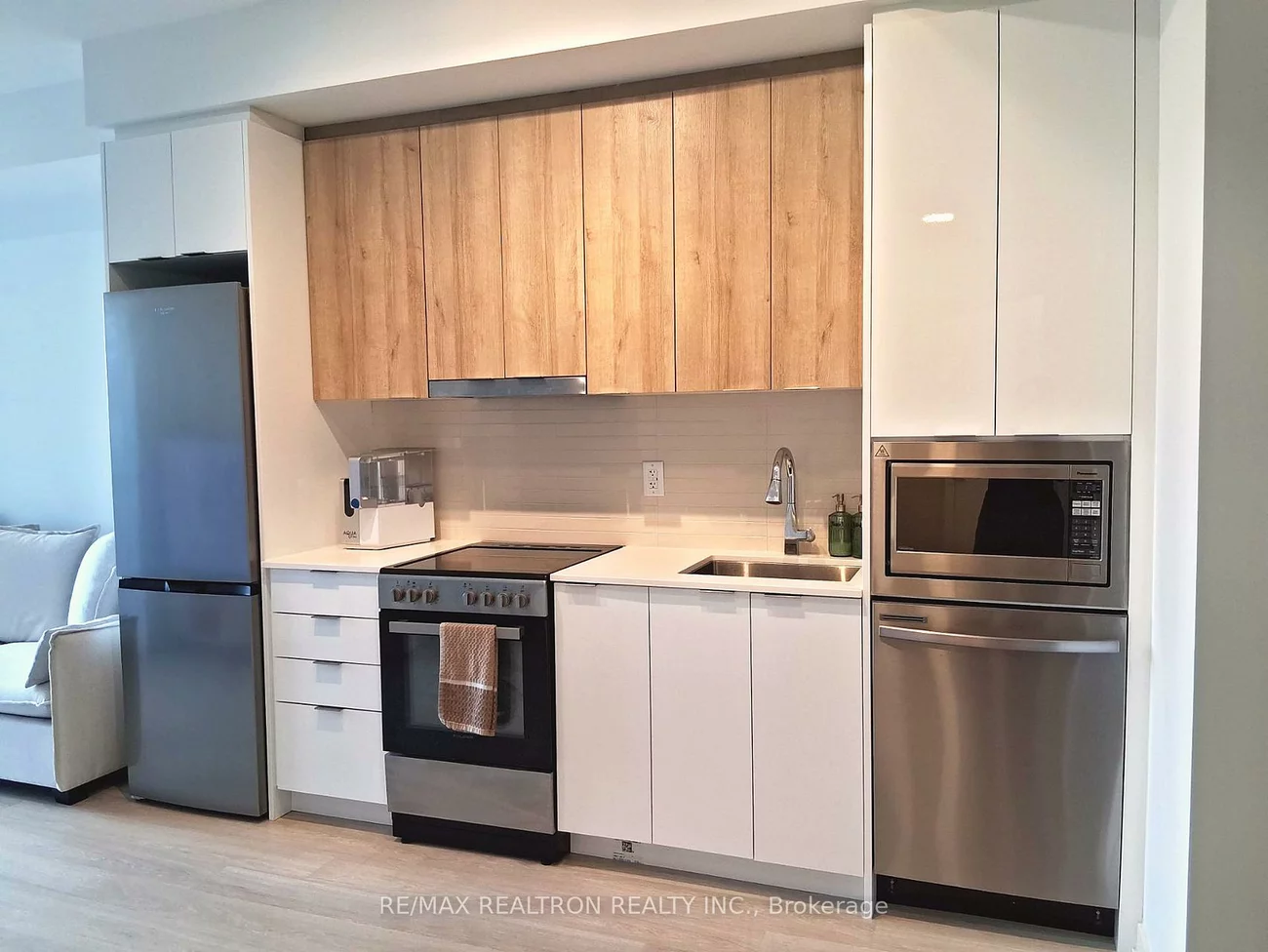 9763, Markham, Greensborough, Markham