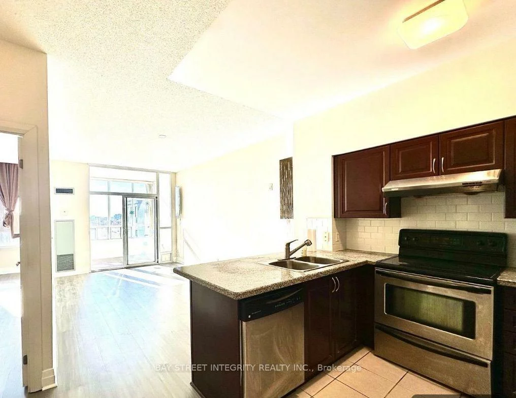 7373, Kennedy, Milliken Mills West, Markham