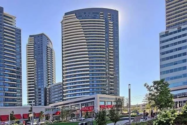 7161, Yonge, Thornhill, Markham