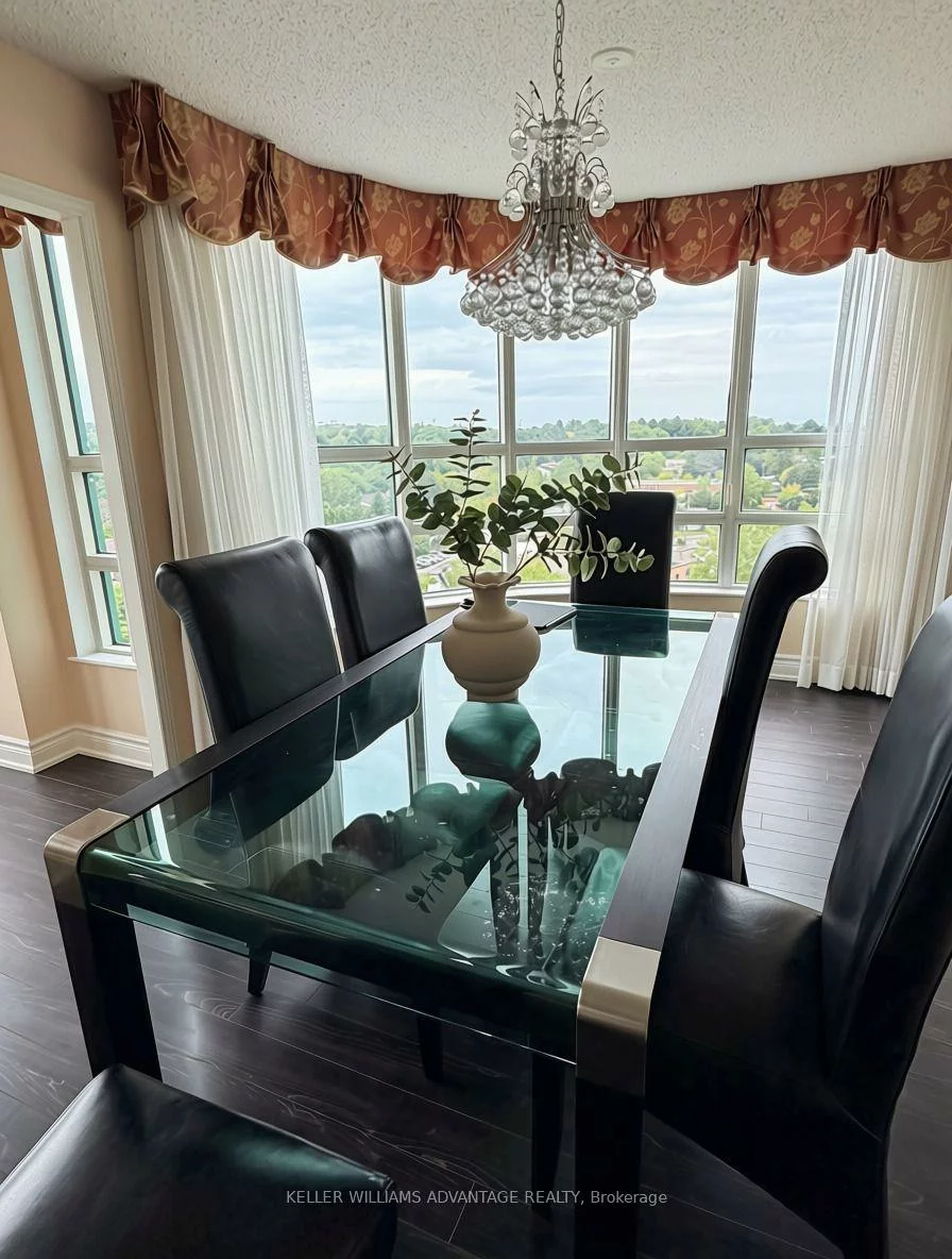 7905, Bayview, Aileen-Willowbrook, Markham