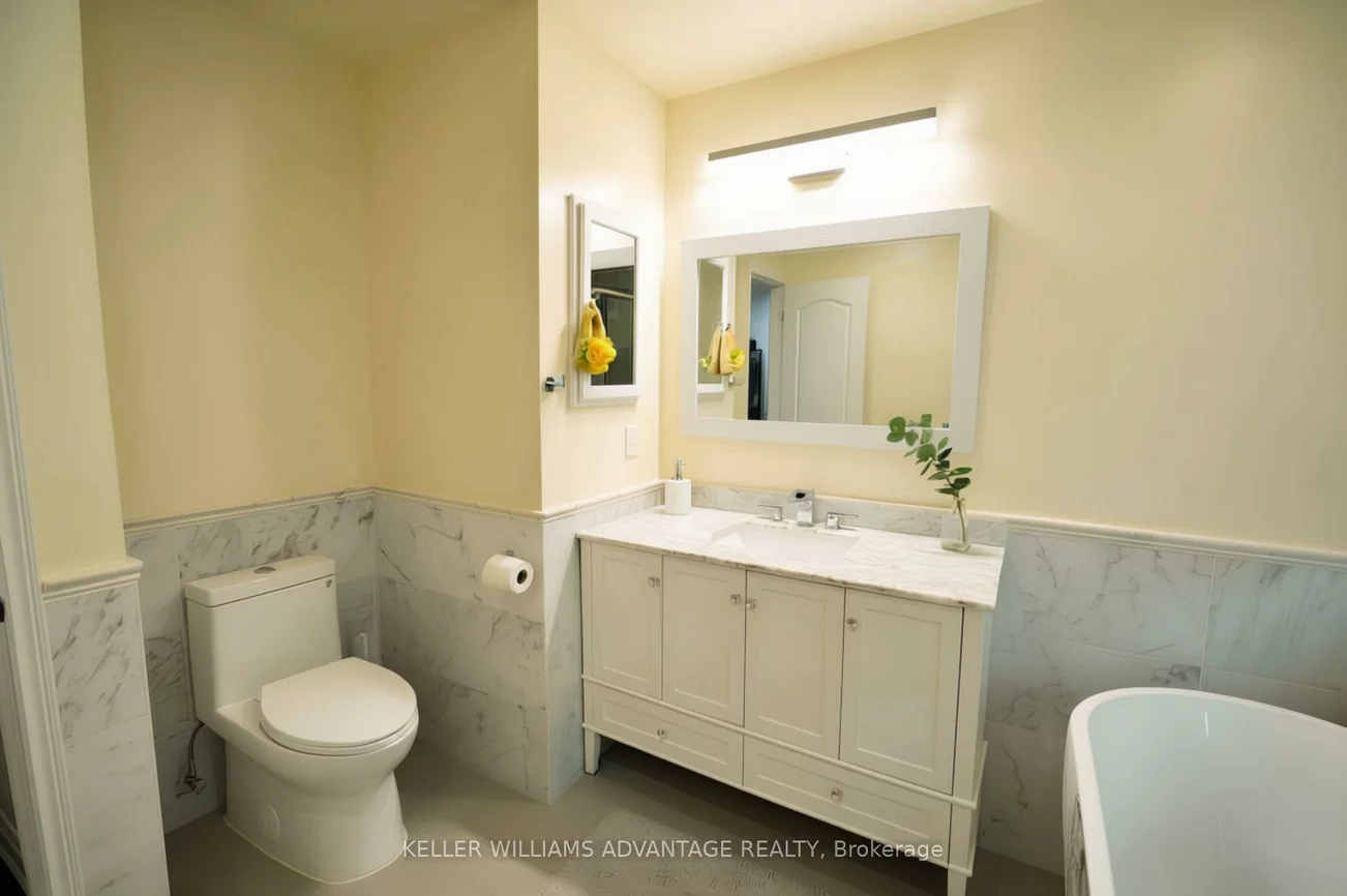 7905, Bayview, Aileen-Willowbrook, Markham