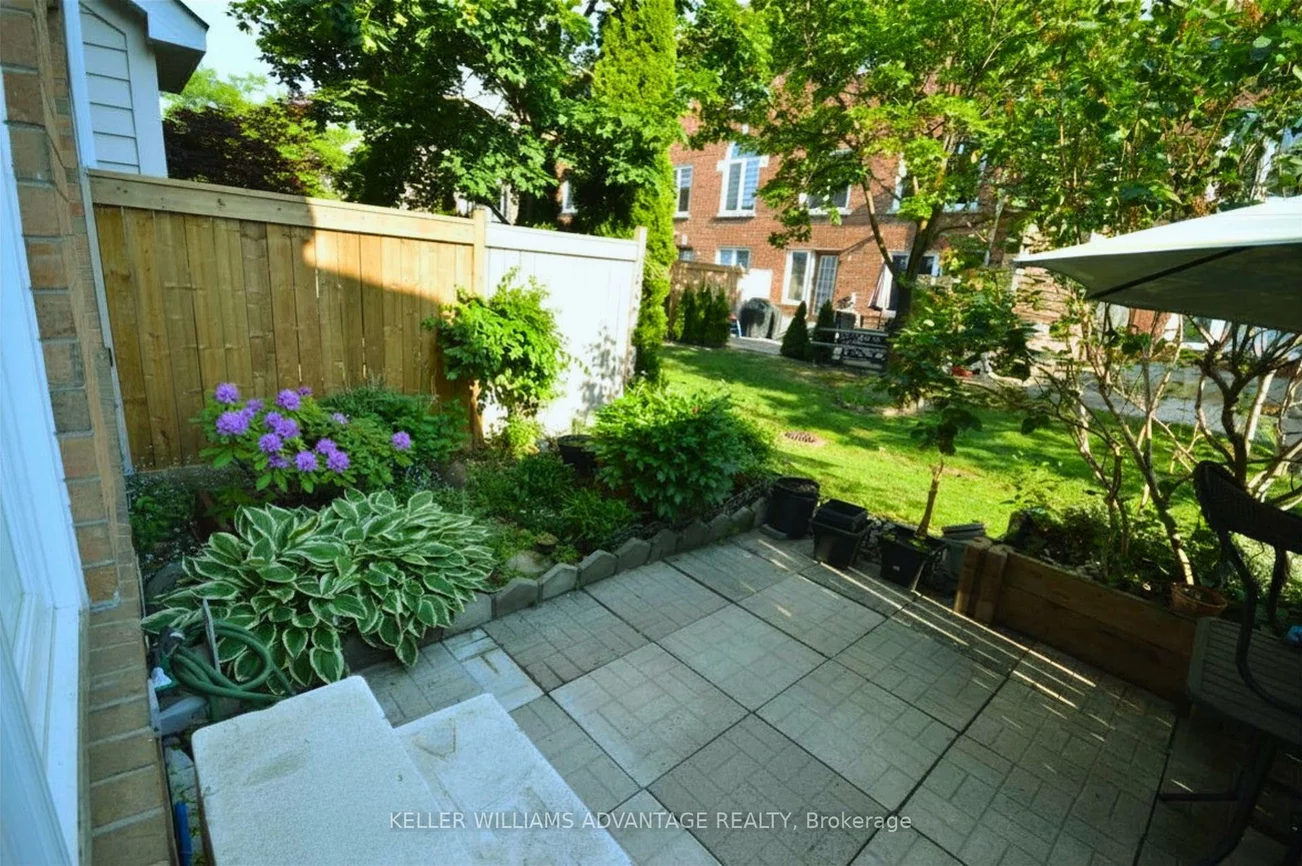7905, Bayview, Aileen-Willowbrook, Markham