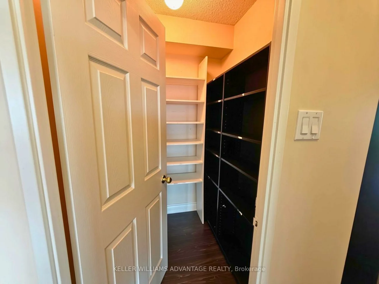 7905, Bayview, Aileen-Willowbrook, Markham