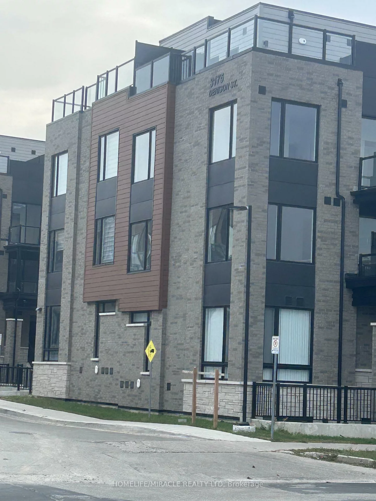 3175, Denison, Middlefield, Markham