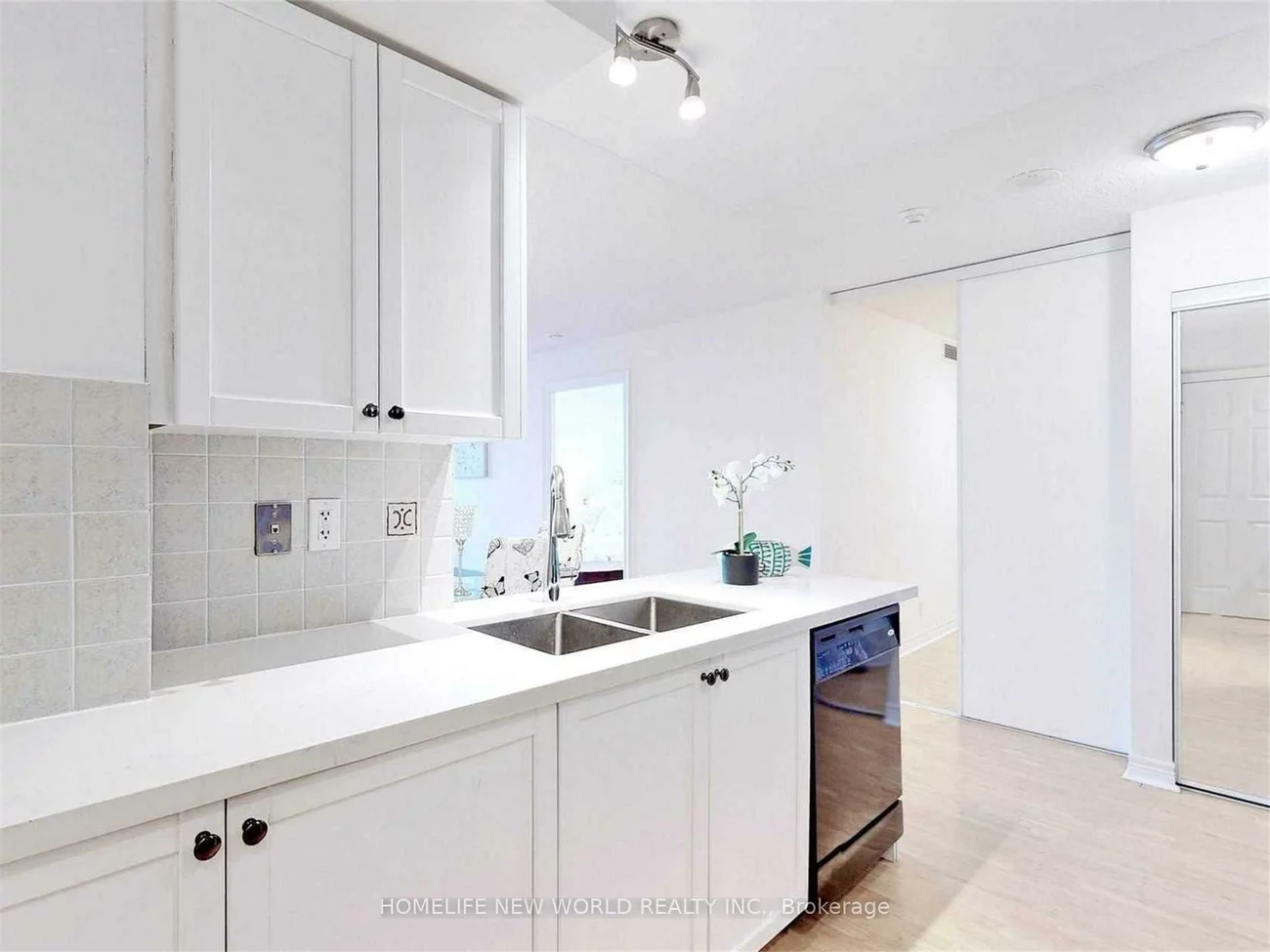 33, Cox, Unionville, Markham