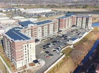 39, New Delhi, Cedarwood, Markham