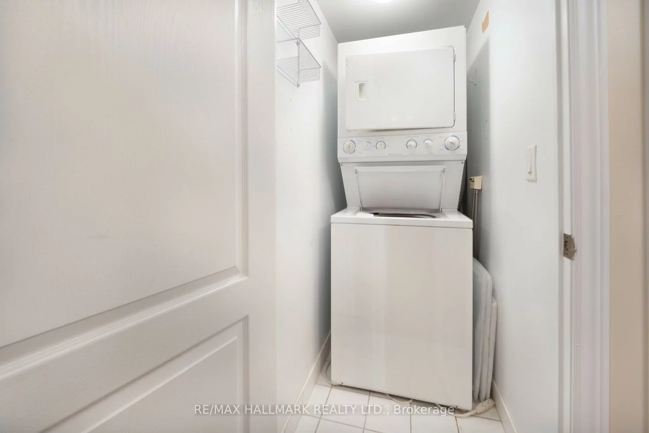 62, Suncrest, Commerce Valley, Markham