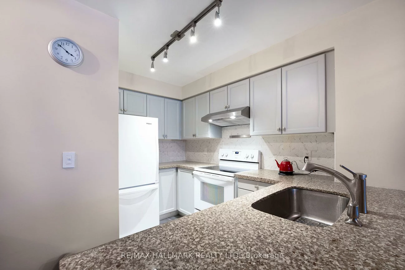 62, Suncrest, Commerce Valley, Markham