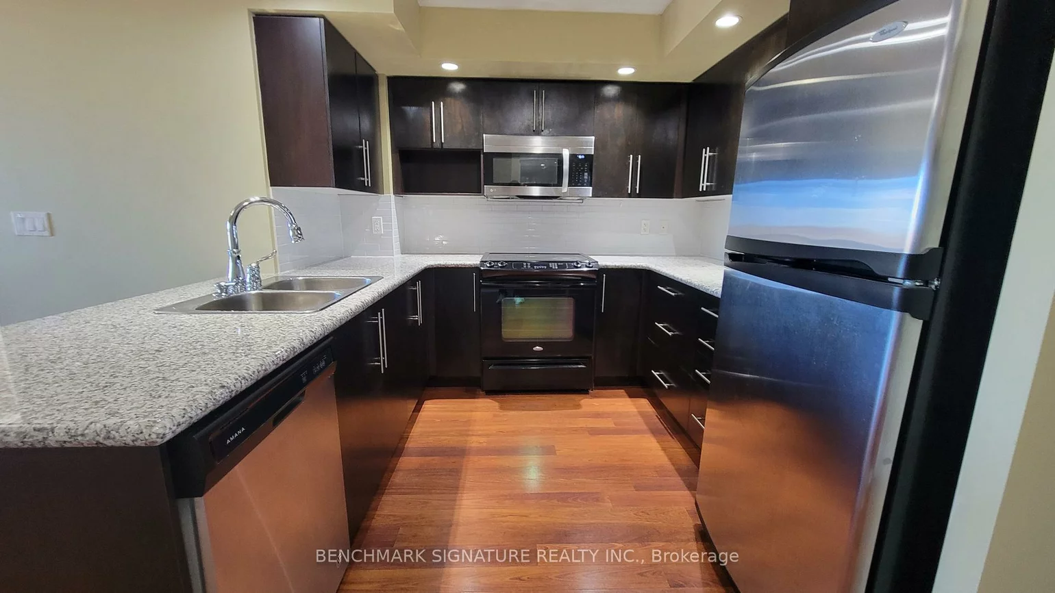 23, Cox, Unionville, Markham
