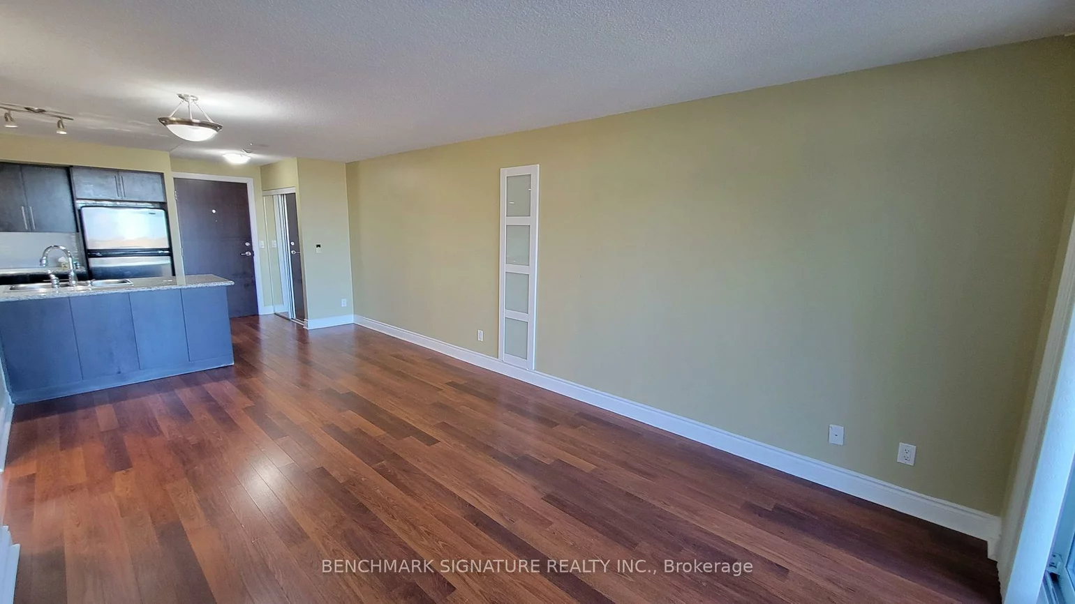 23, Cox, Unionville, Markham